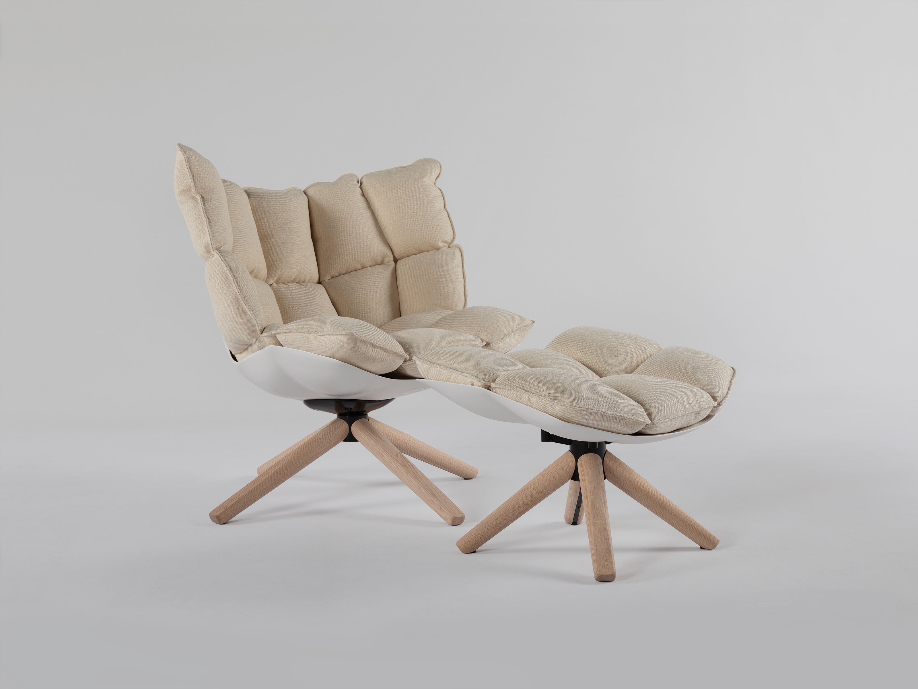 B&B Italia アームチェア① Husk - B&B Italia